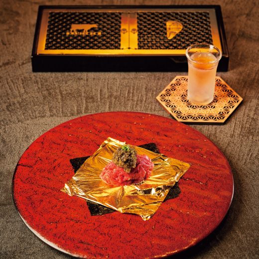 「神の戸」のユッケ