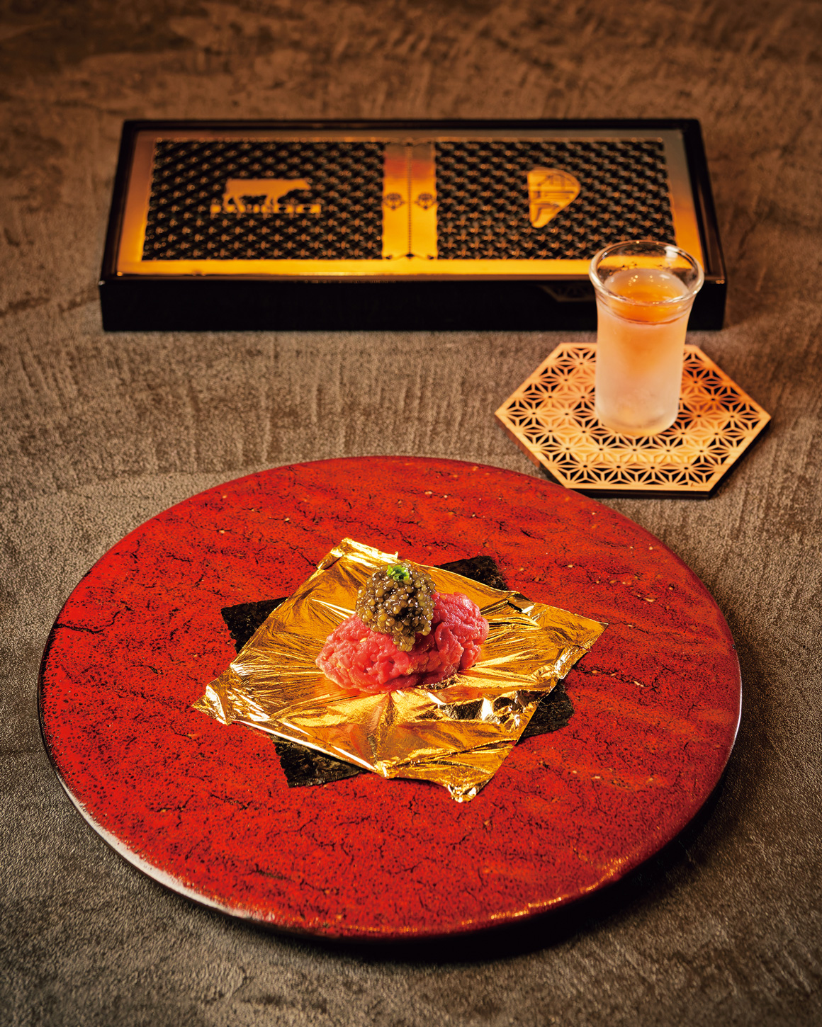 「神の戸」のユッケ