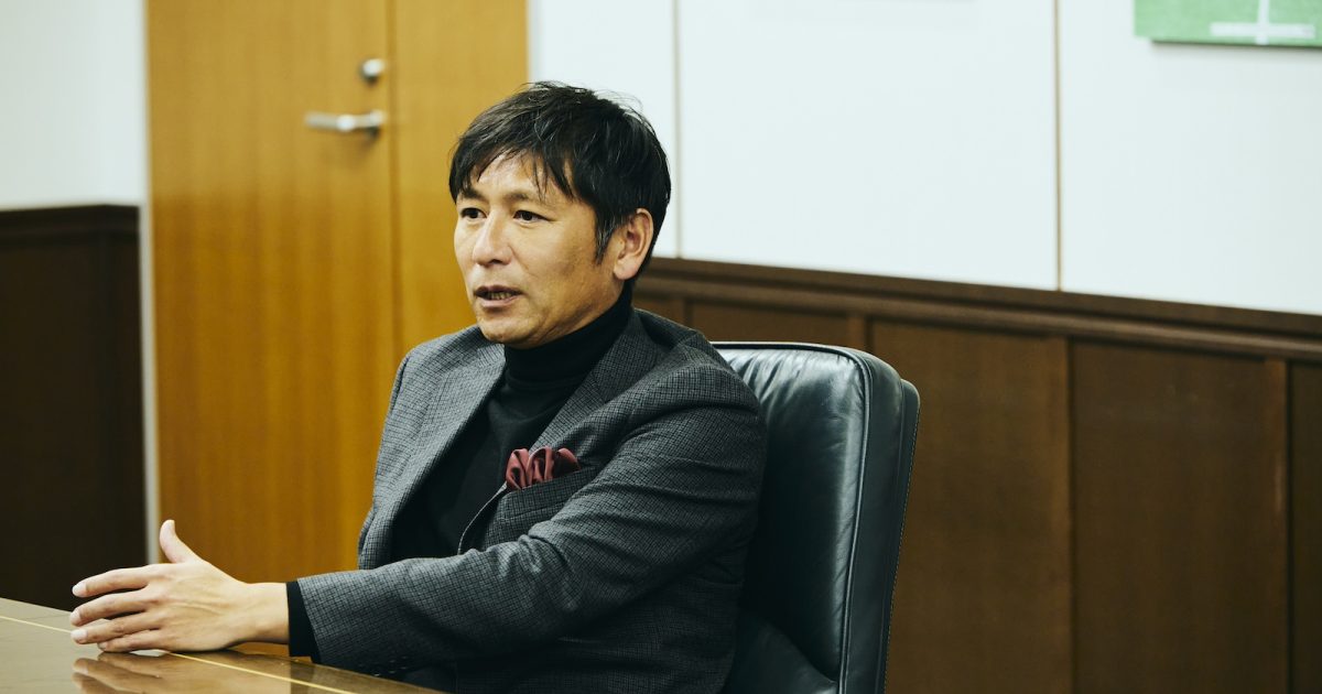 鹿島優勝の裏側。中田浩二、『鹿島らしさ』を言語化し、ズレていた目線