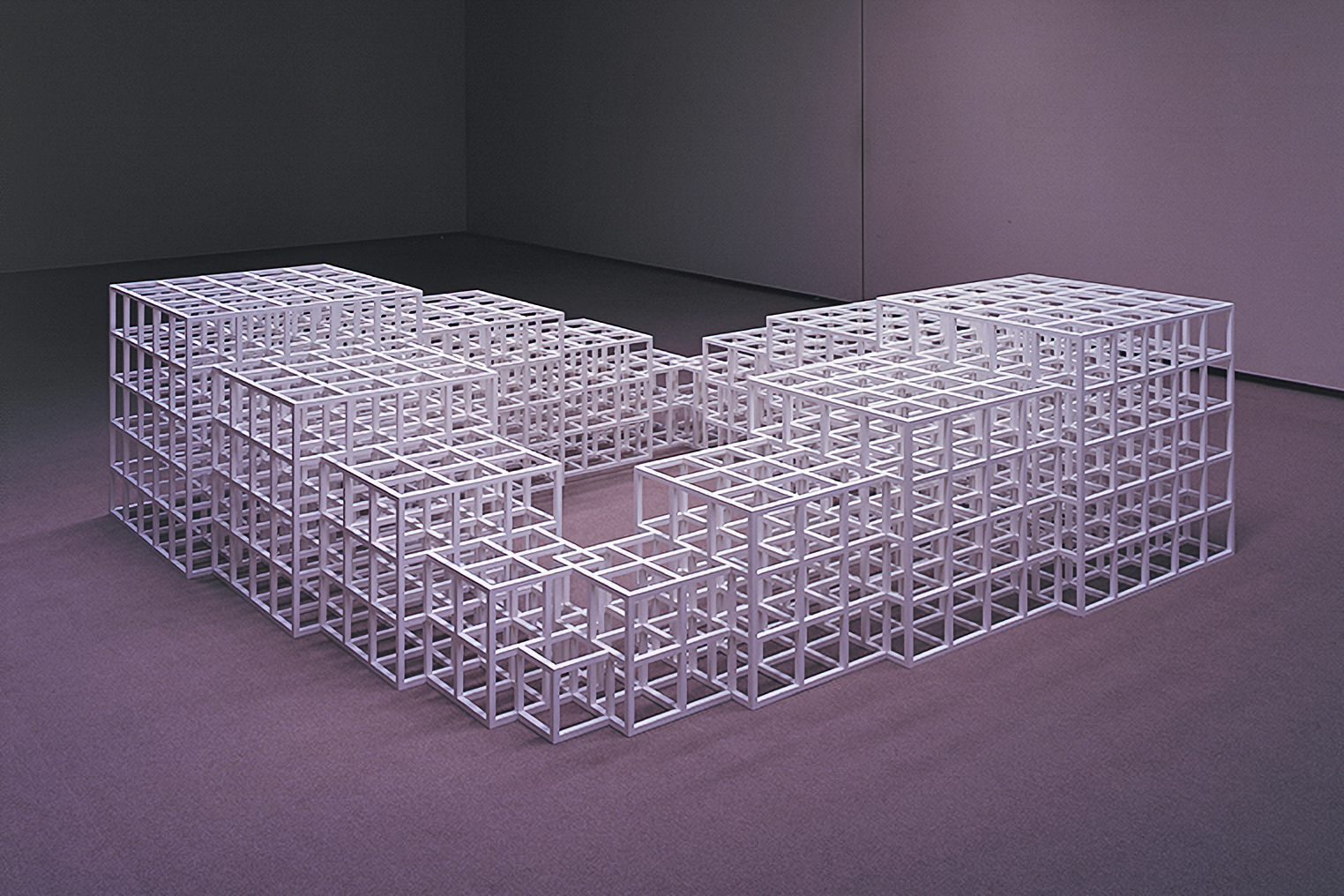 ソル・ルウィット《ストラクチャー（正方形として1, 2, 3, 4, 5）》