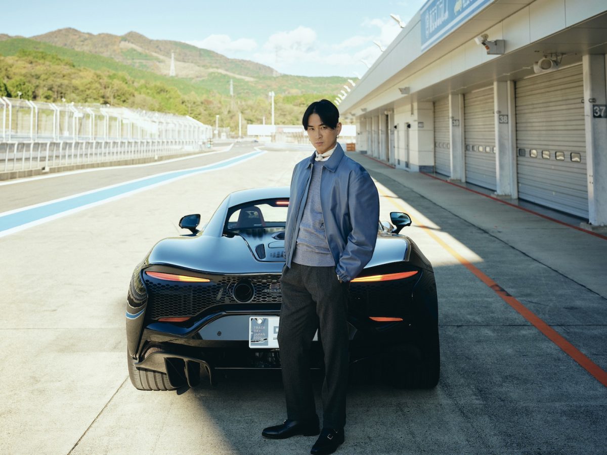 俳優・松田翔太が出会うマクラーレン アルトゥーラ。