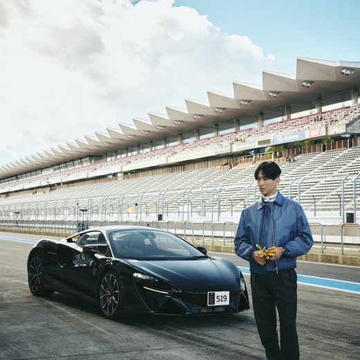 俳優・松田翔太が出会うマクラーレン アルトゥーラ。