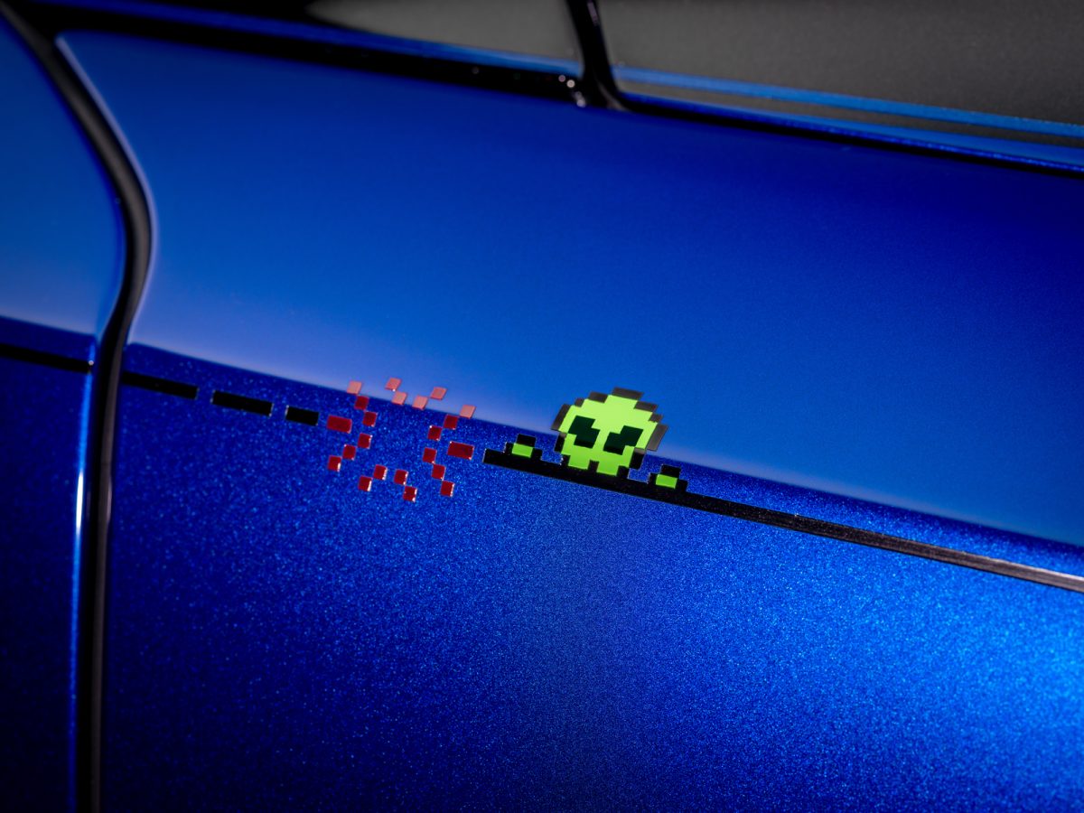 ​ロールス・ロイスのビスポーク例｜ブラック・バッジ・ゴースト・ゲーマー