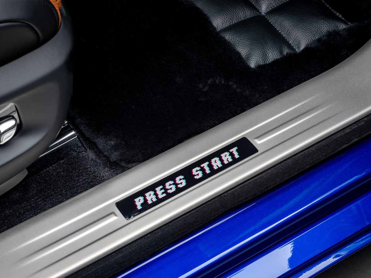 ​ロールス・ロイスのビスポーク例｜ブラック・バッジ・ゴースト・ゲーマー