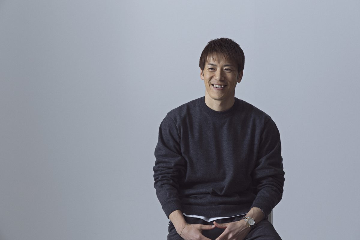 人気サッカー解説者・林陵平