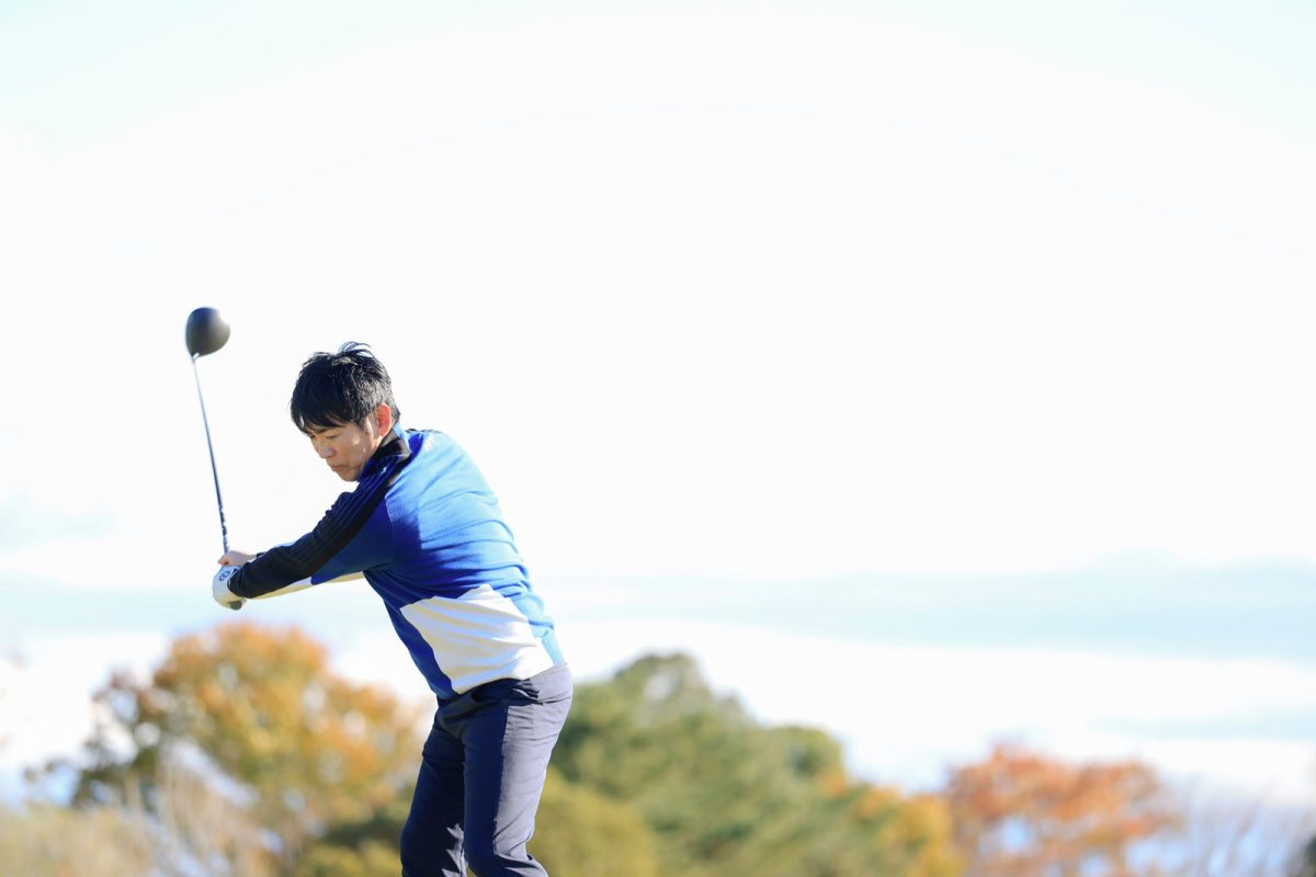 吉田洋一郎の最新ゴルフレッスン/「ゆっくり上げるほど飛ばない?」351ヤードを生むPGA新星の“速くて滑らかな”スイング理論