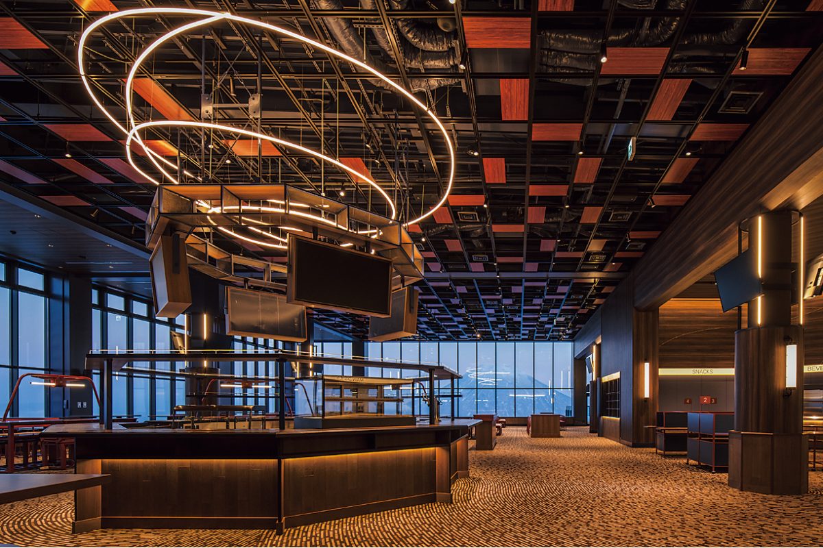 マウンテンレストラン「NEST813」