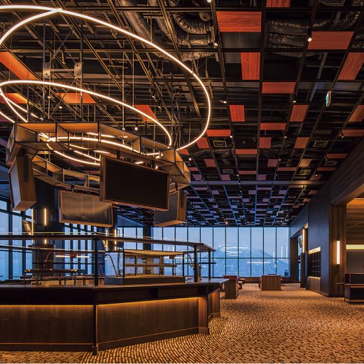 マウンテンレストラン「NEST813」