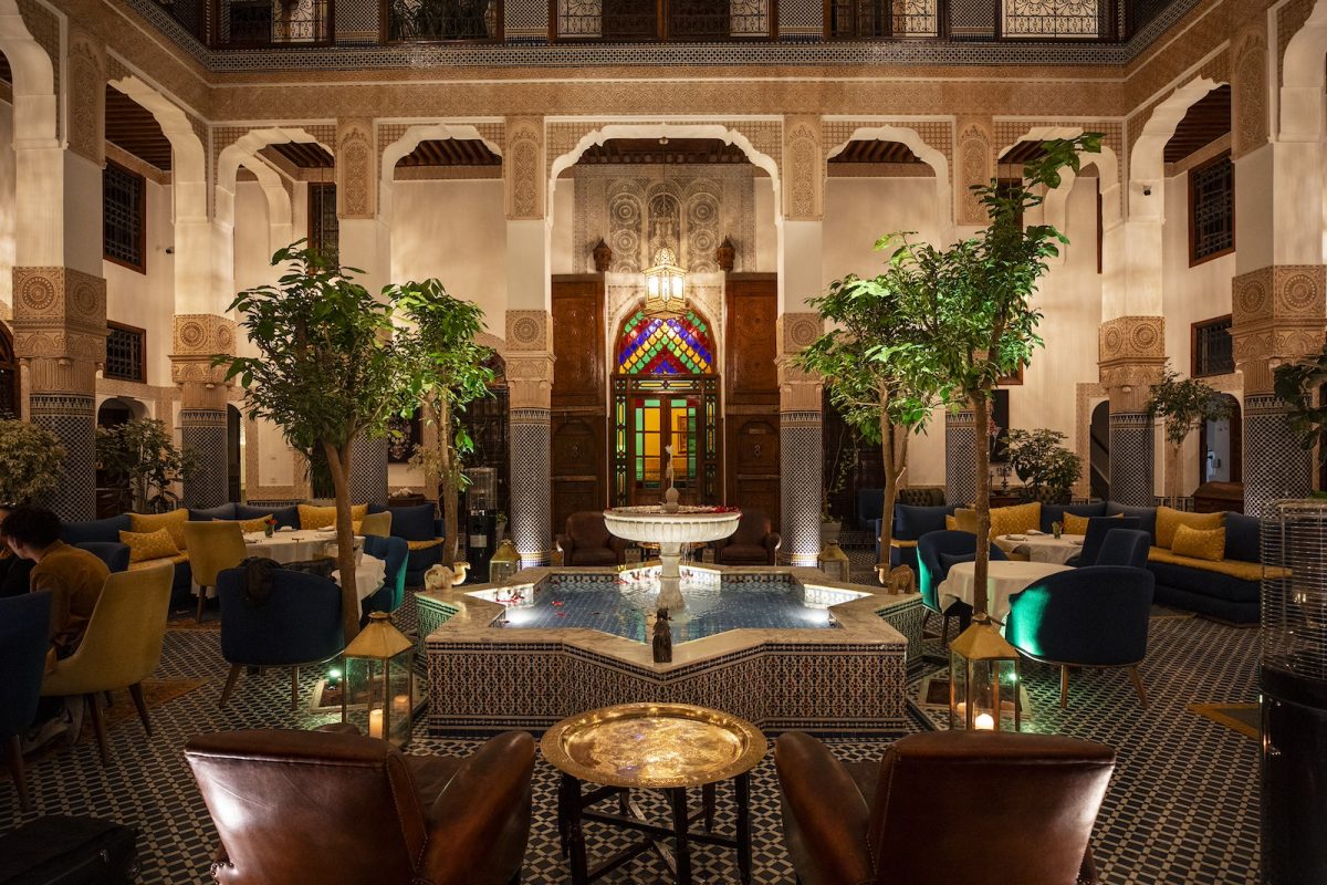 「リヤド・ミラ」