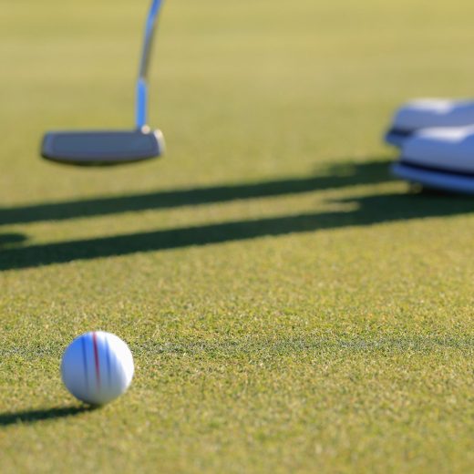 吉田洋一郎の最新ゴルフレッスン／なぜ2​メートルが入らない？ ショートパットの成功率を劇的に変える“線”の使い方