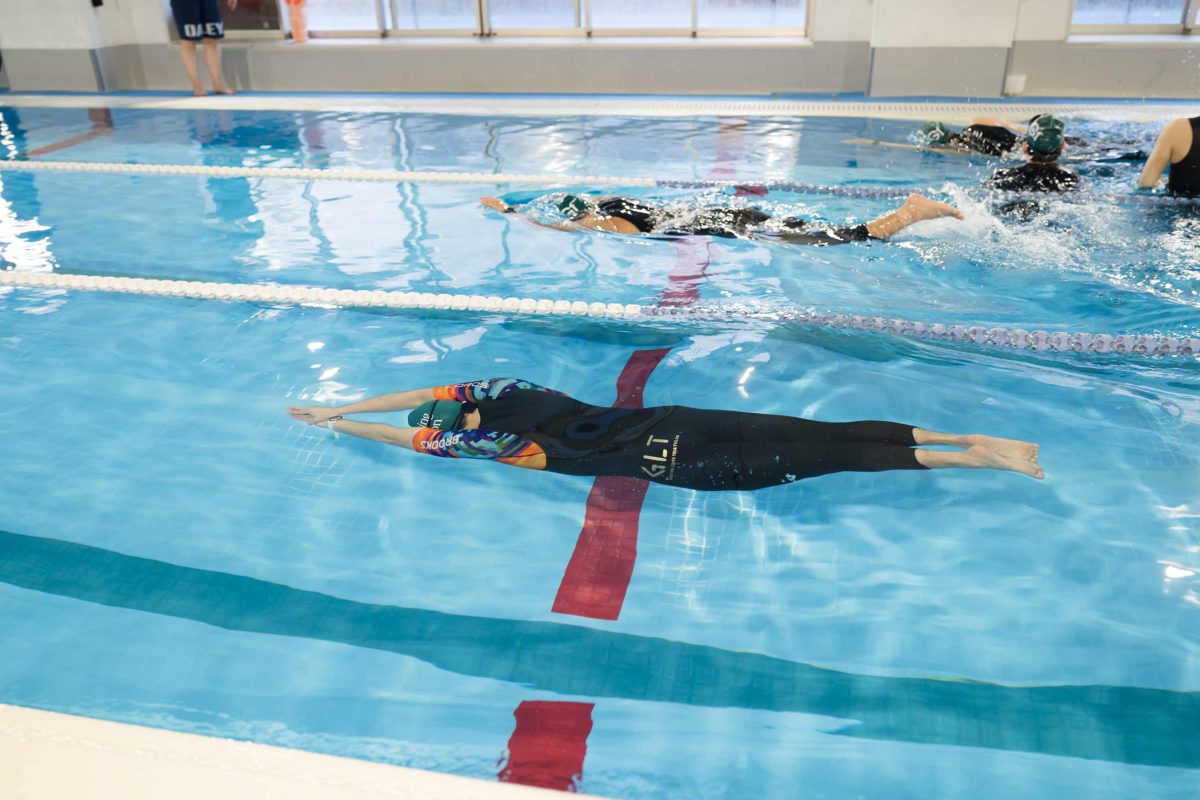 ゲーテトライアスロンチームGLT 水泳練習風景