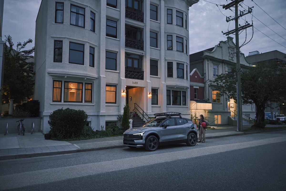 ボルボEX30クロスカントリー　ウルトラ　ツインモーター　パフォーマンス