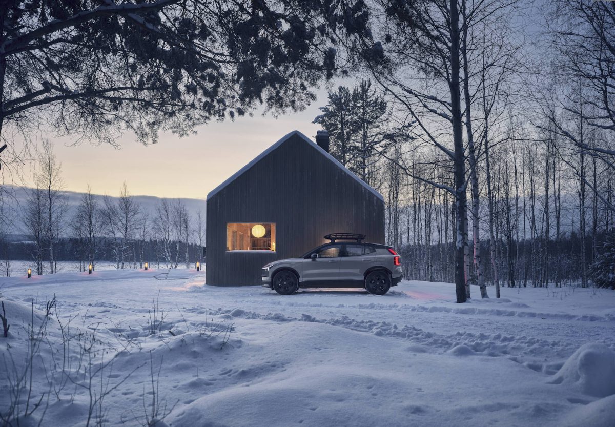 ボルボEX30クロスカントリー　ウルトラ　ツインモーター　パフォーマンス