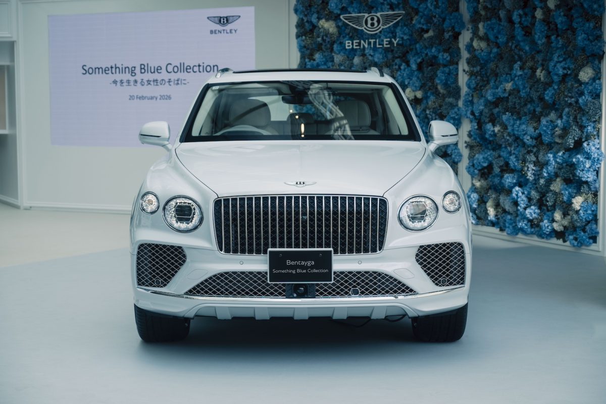 「Bentayga Something Blue Collection by Mulliner」