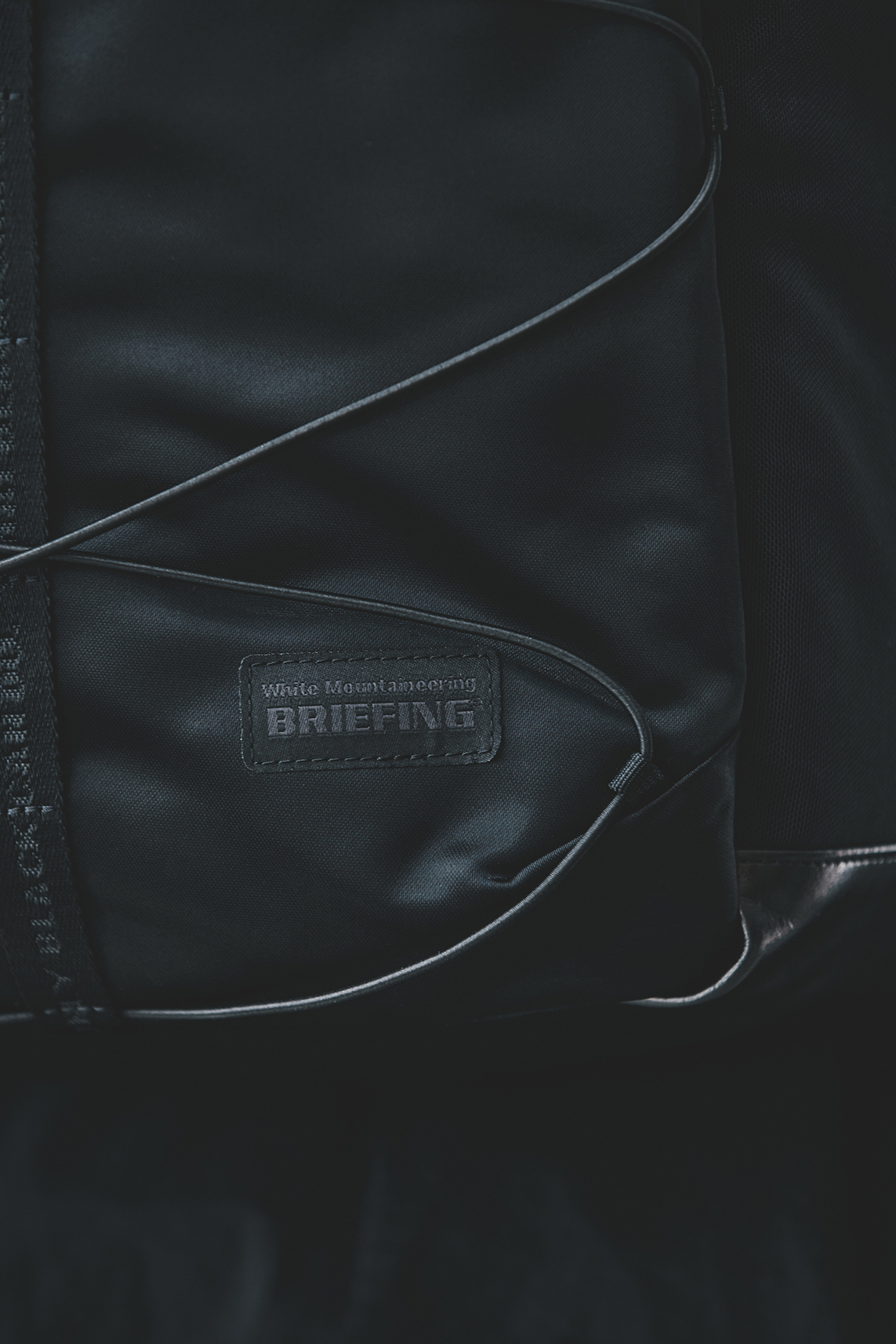 ホワイトマウンテニアリングとブリーフィングの新作コラボレーション