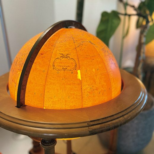 福田淳氏の地球儀