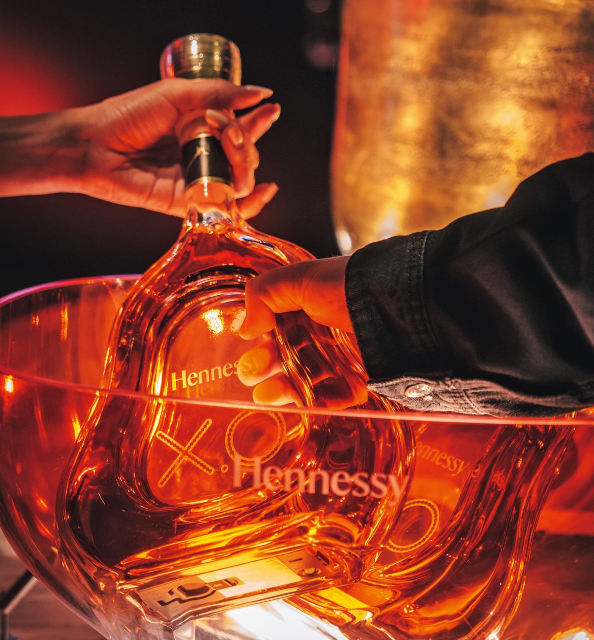 「ヘネシー X.O ラ・カラフェ」のボトル