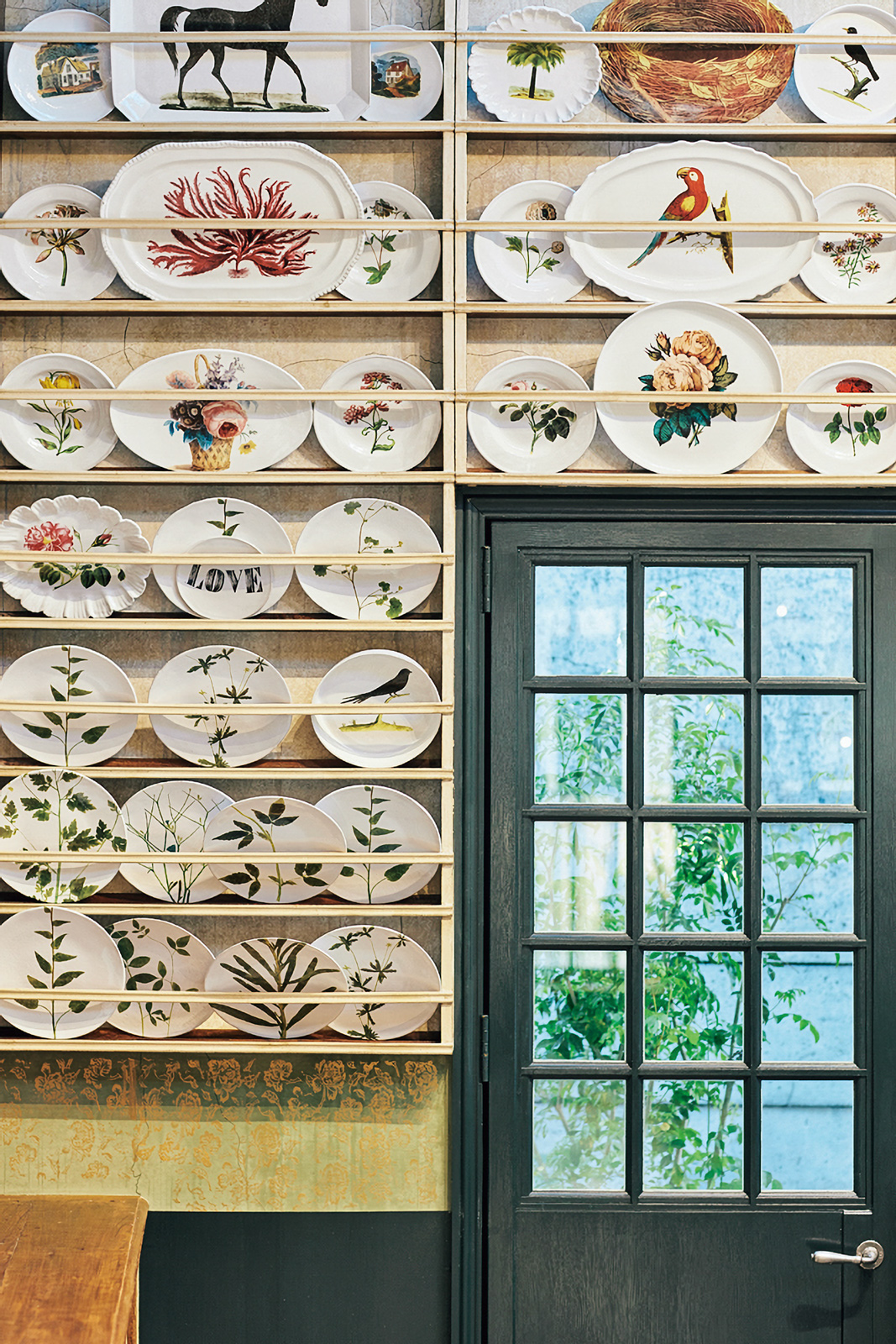 「アスティエ・ド・ヴィラット 東京フラッグシップストア」