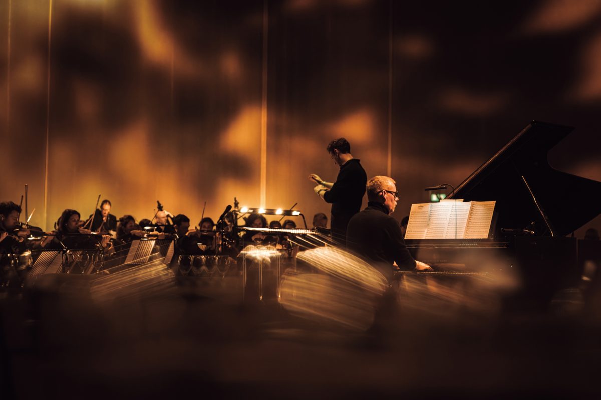 マックス・リヒターの音色に酔いしれる。「KRUG×MUSIC」の味覚を超えたシャンパーニュ体験