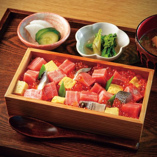 「高輪それがし」のバラチラシ