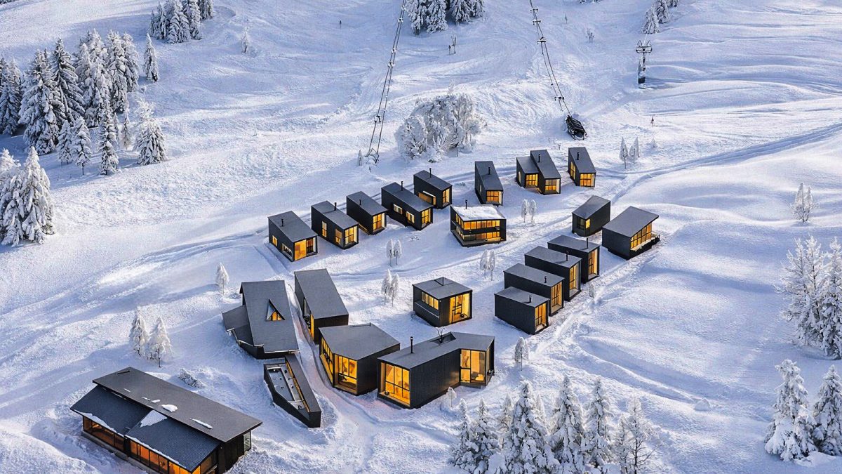 上空から見た「THE CLUB TOGARI」