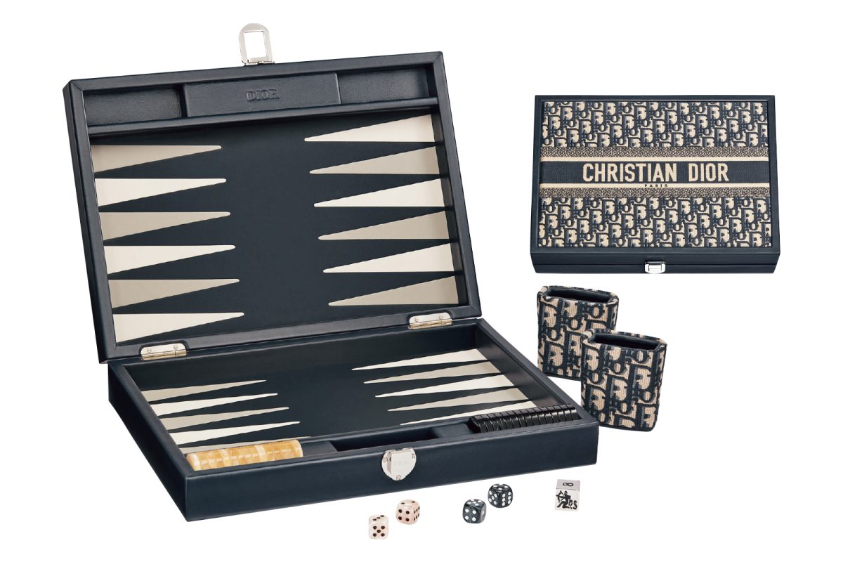 ディオール メゾンのバックギャモン