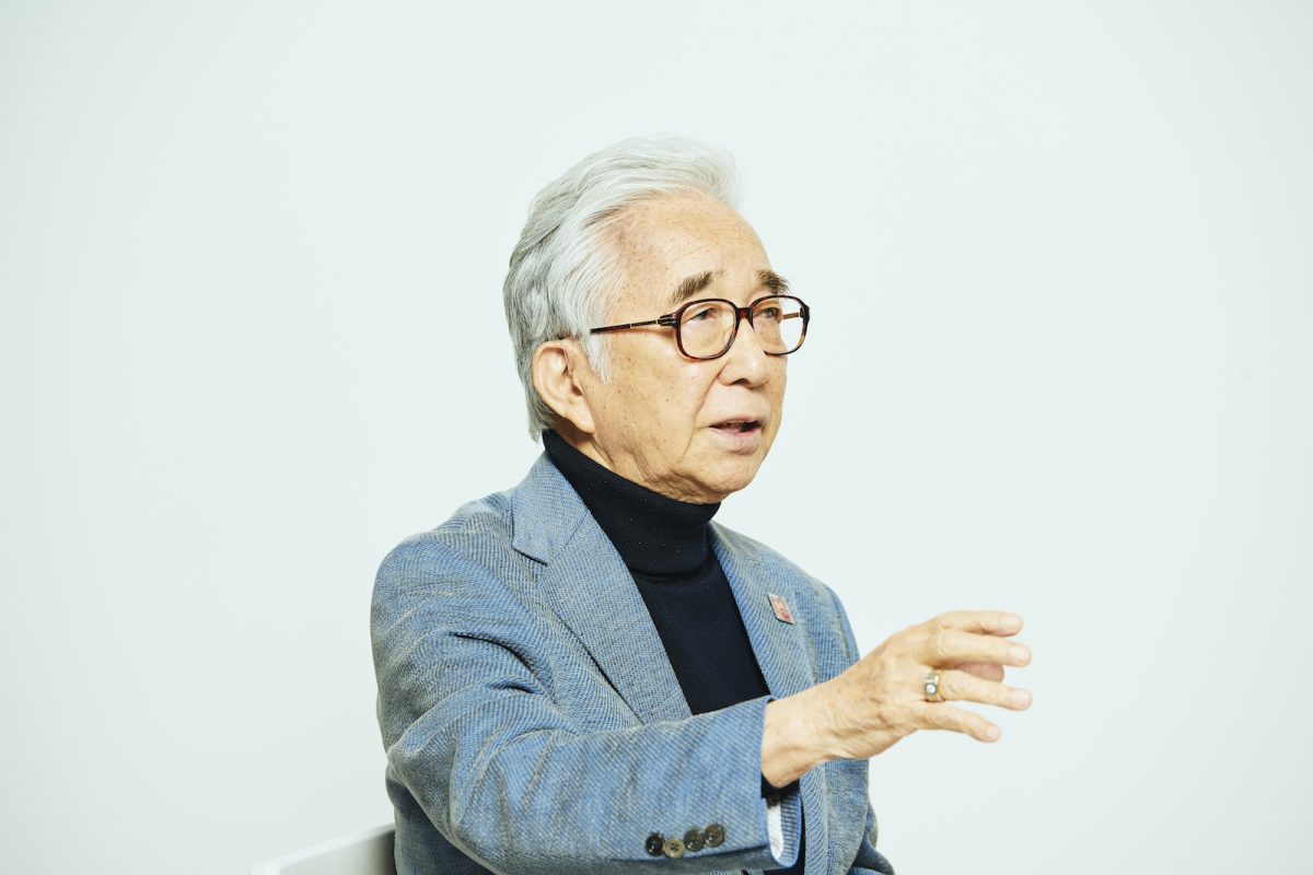 94歳・大村崑ちゃん流元気秘訣の5本指運動とは。必要なのは新聞紙とゴルフボール【和田秀樹対談⑤】