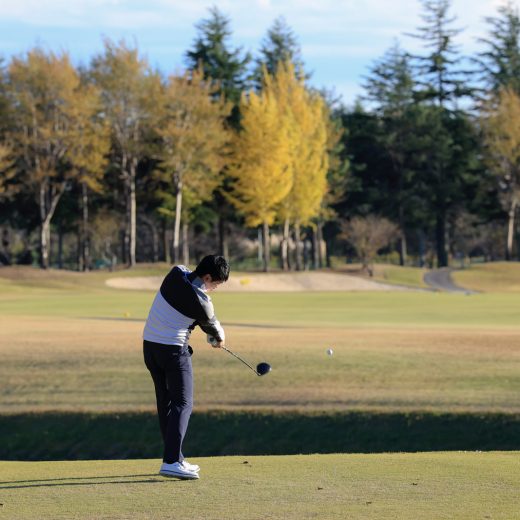 吉田洋一郎の最新ゴルフレッスン／なぜカットスライスは直らないのか。答えはスイングの“出口”にある