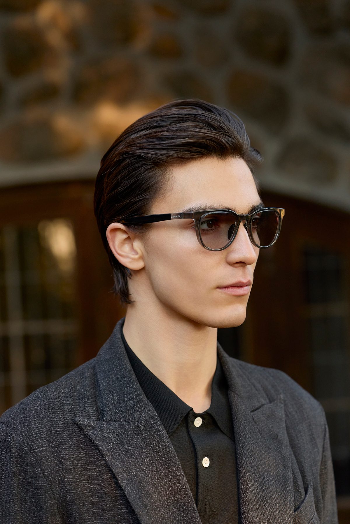 ゼロハリバートン×アイヴォル初コラボの機能美サングラス