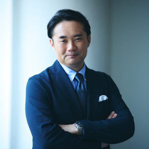 大学中退、選挙落選、薄口評論家。杉村太蔵が、それでも「我が人生大満足」と断言する理由