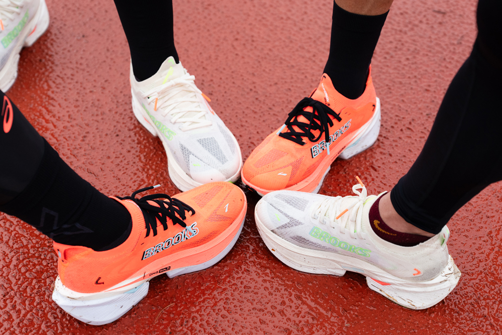 Brooksのハイペリオン マックス 3のスニーカー