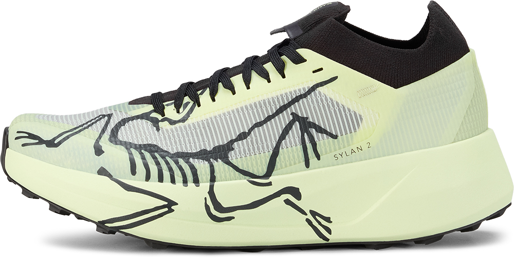 アークテリクスのトレイルランニングシューズ「SYLAN 2」
