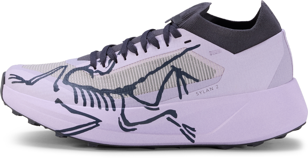 アークテリクスのトレイルランニングシューズ「SYLAN 2」