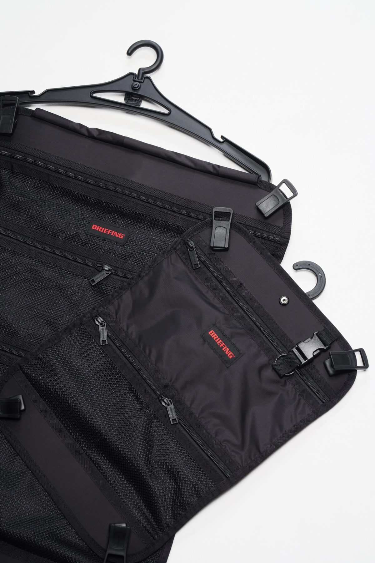ブリーフィングのキャリーケース「HD」