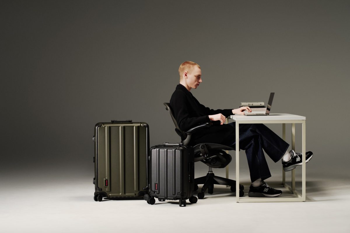 出張や旅のタフな相棒。BRIEFINGのラゲッジ専門店が伊勢丹新宿にオープン