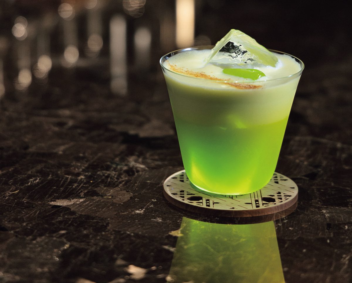 ナイトダイニング「宵」で味わえるカクテル「ジャパニーズ・ローファー」