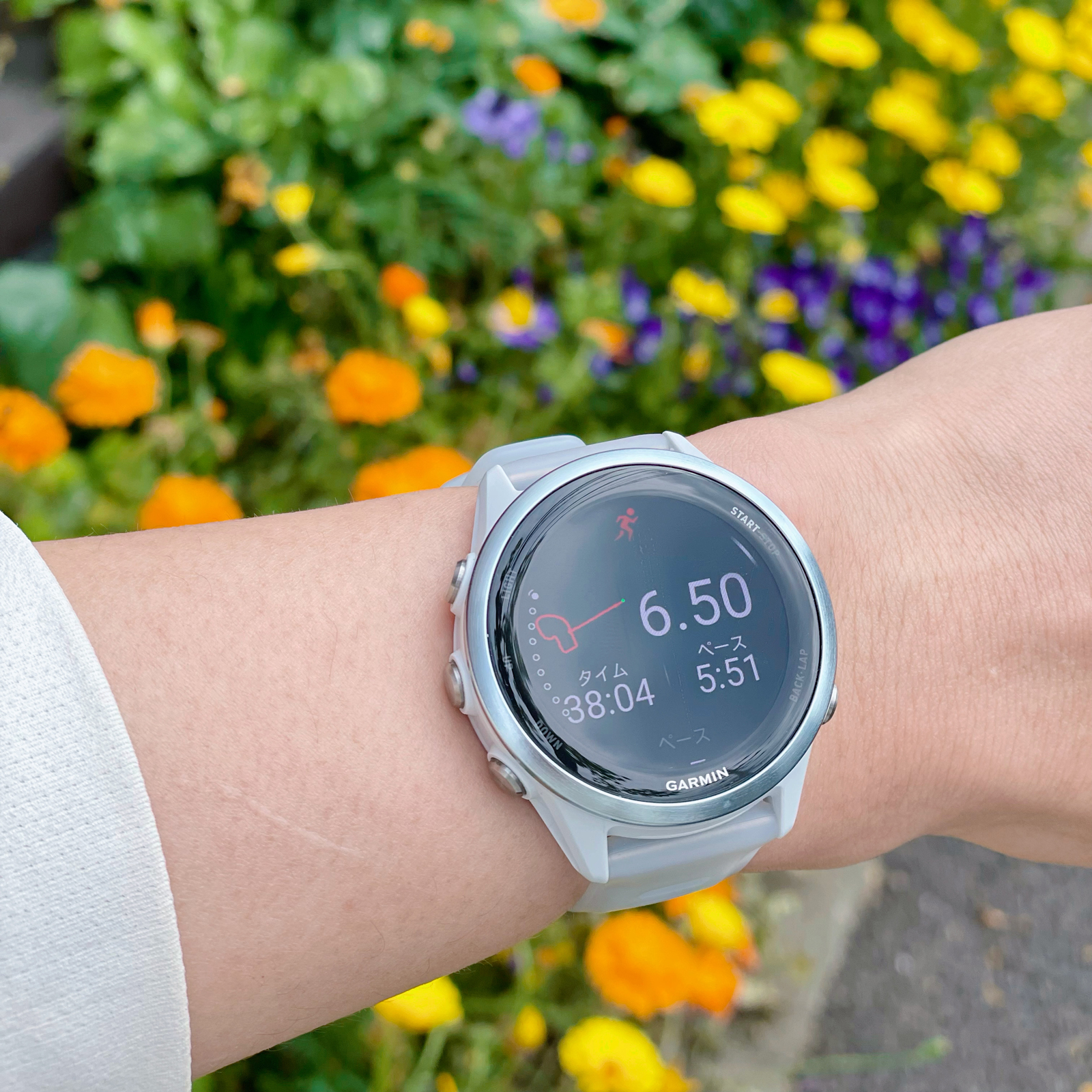 普段はApple Watch派の私が、ランニングではガーミン「Forerunner 570
