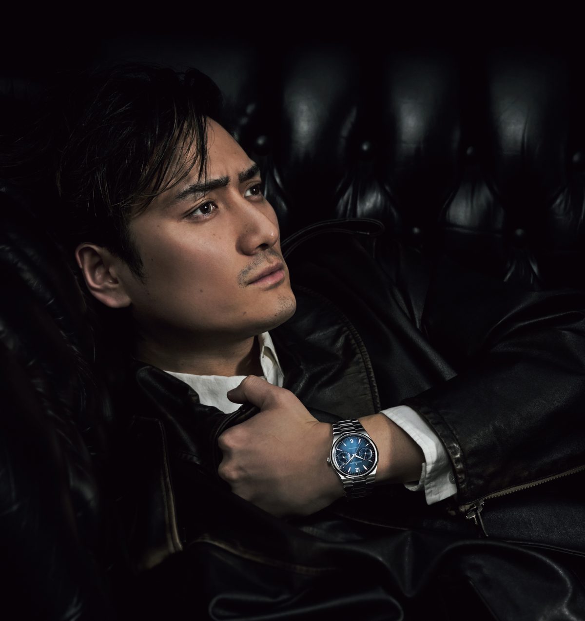 「マスター・コントロール・クロノメーター デイト・パワーリザーブ」を身につける中村隼人氏