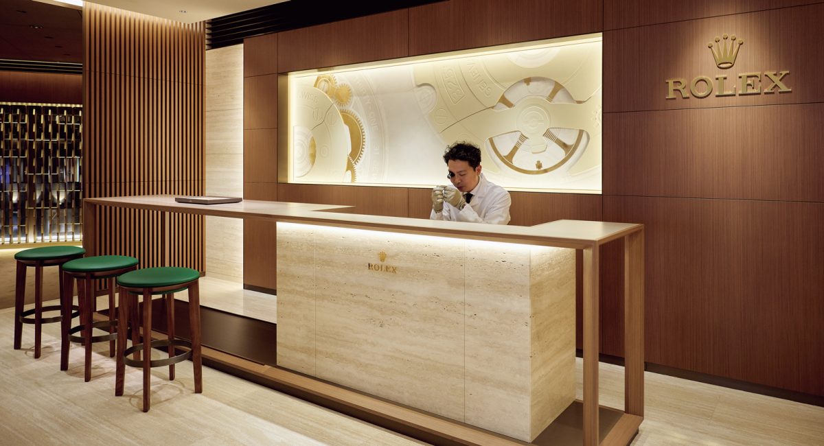 「ロレックス ブティック 大丸神戸」のサービスセンター