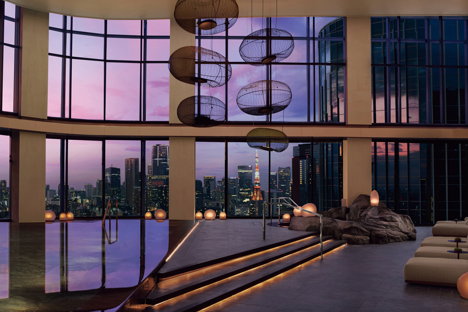 「Spa by JW」のプール