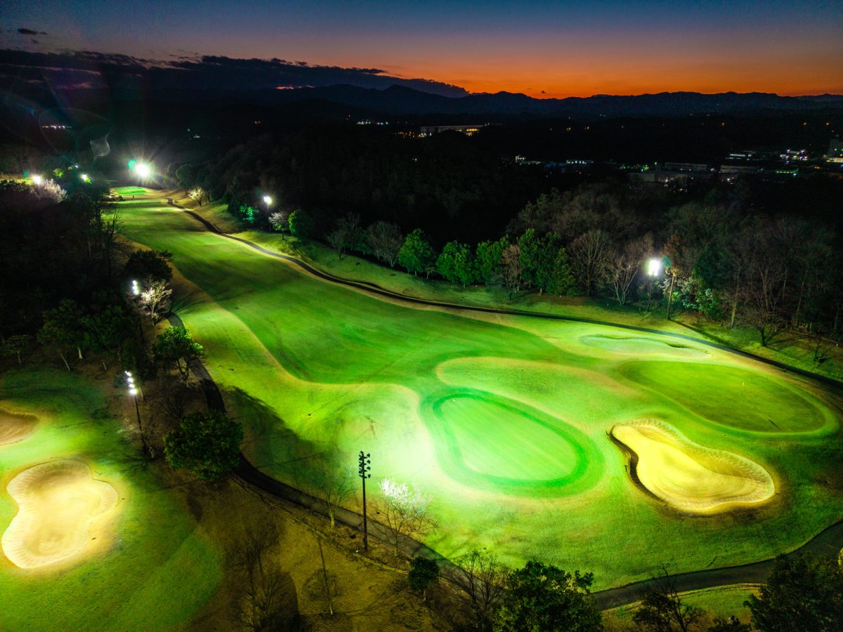 おおむらさきゴルフ倶楽部のNight Golf