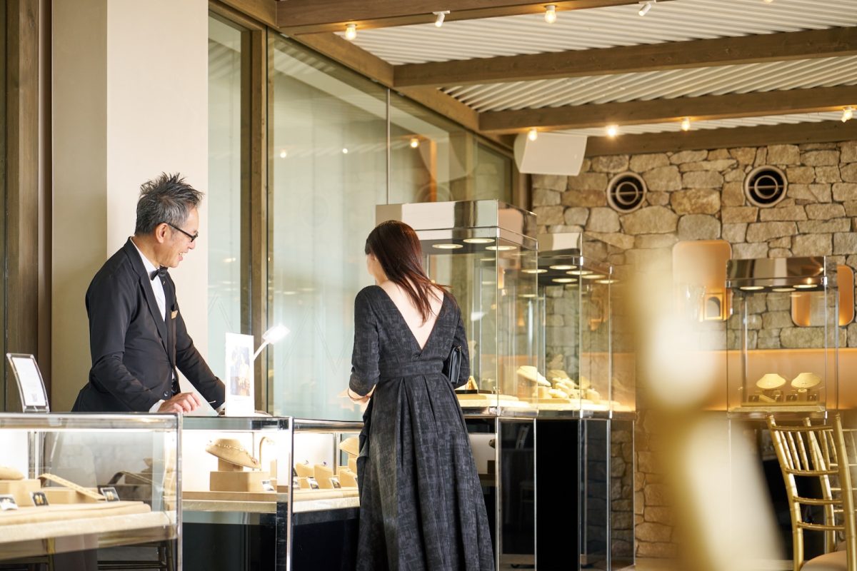 大丸神戸店「神戸元町オークション」