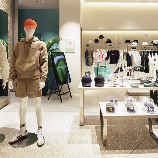「SNOW BUNKER TOKYO」の店内