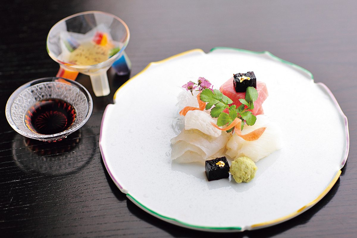 「ATAMI 海峯楼」にある「日本料理 楽精庵」のお造り