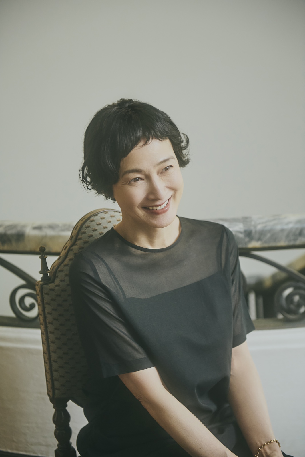 今年60歳・安田成美の挑戦。「ママ、カッコよかったよ」と褒められたい