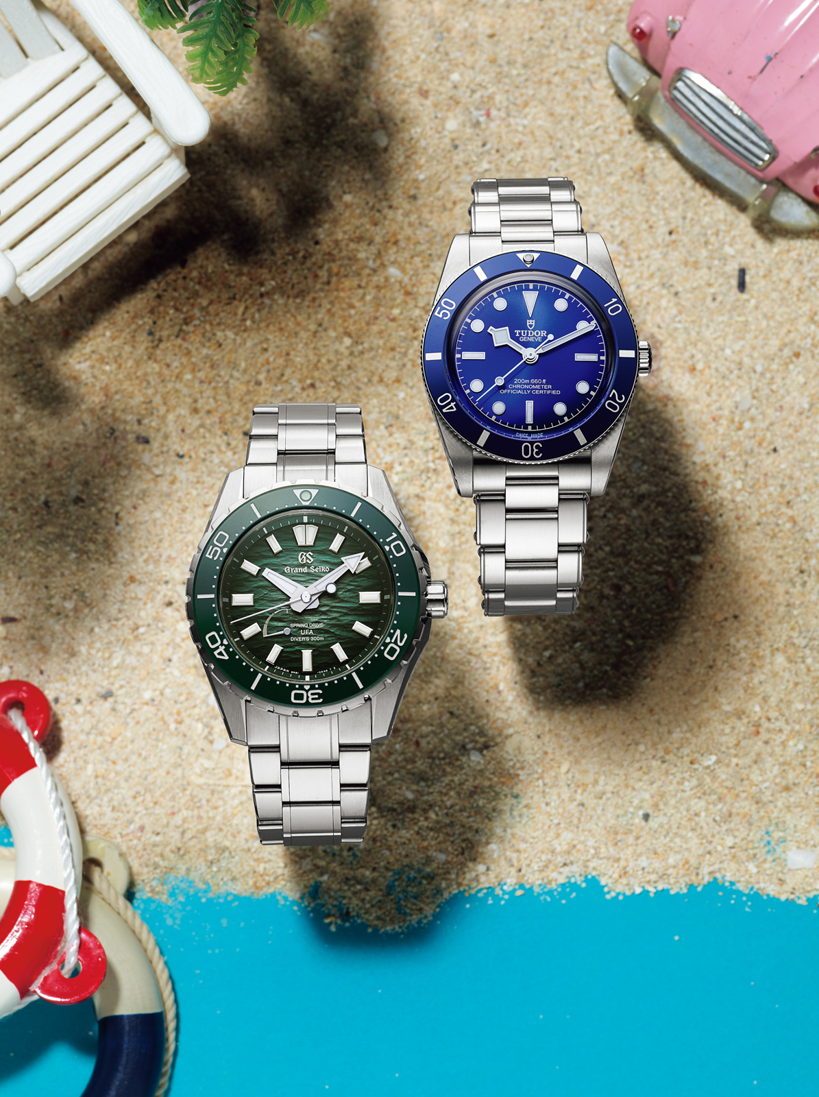 グランドセイコー「エボリューション9 コレクション スプリングドライブU.F.A. Ushio 300 Diver SLGB025」とチューダー「ブラック ベイ 54 “ブルー”」