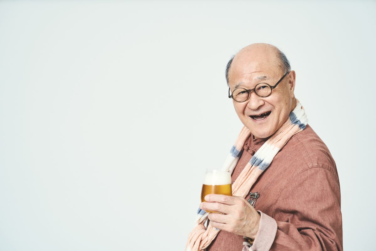 角野卓造氏