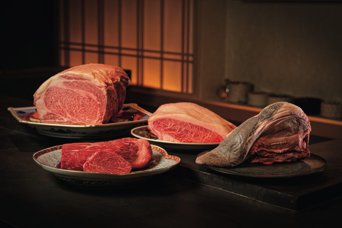 西麻布の焼肉店「瀧川」で提供される熟成肉