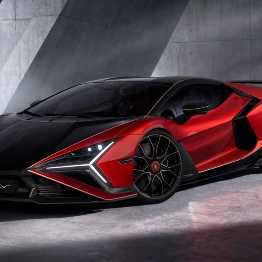 ランボルギーニ・レヴエルトSV