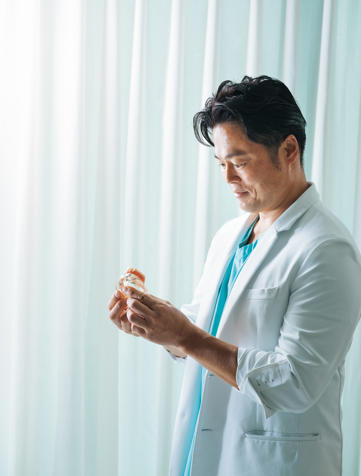 橋村吾郎氏